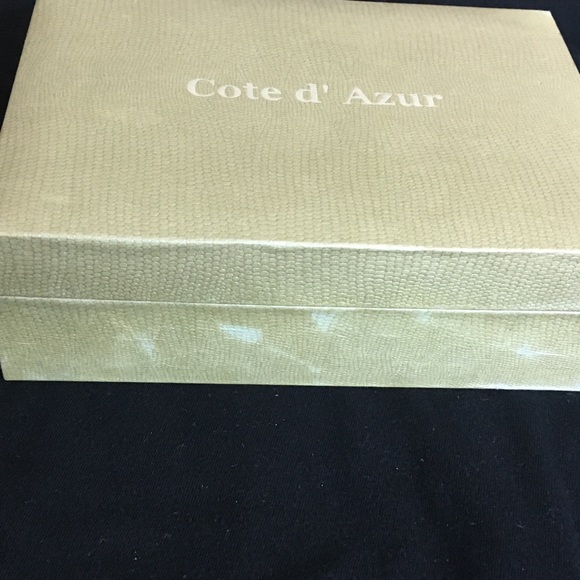 Cote D’Azur Fashion Jewelry Faux Pearl Necklace and Earrings Set - Picture 9 of 13